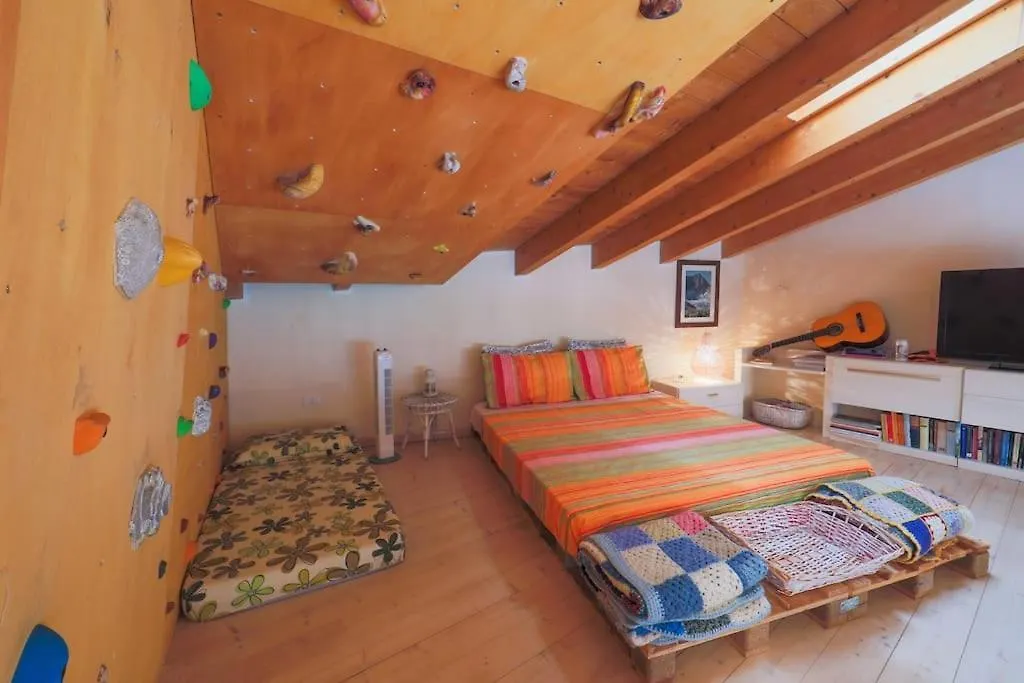 Holiday home Casa Magnifica Valle Camonica Cimbergo Italy